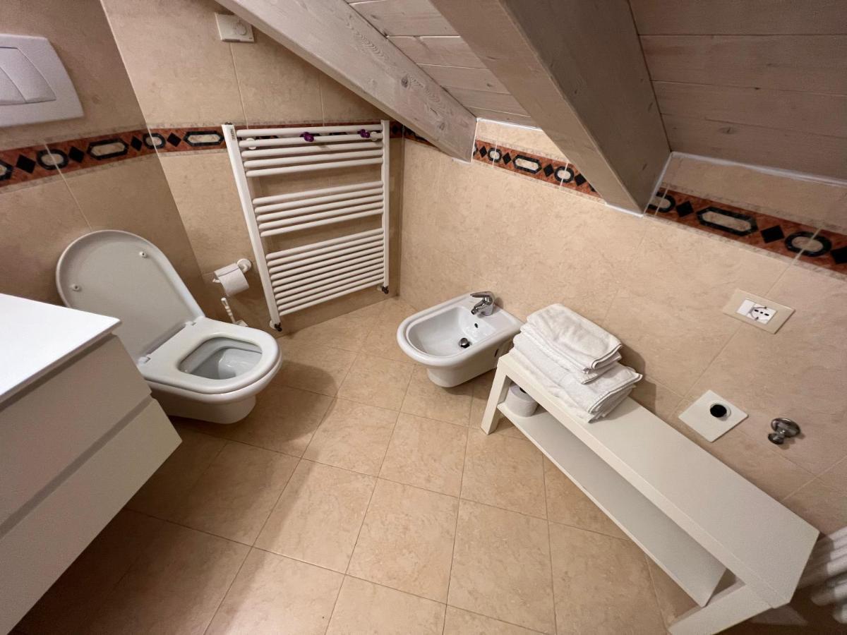 Studio Apartments Baia Azzurra 7 Torbole Sul Garda Bagian luar foto